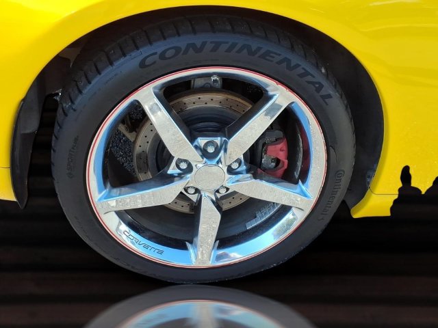 Used 2005 Chevrolet Corvette Convertible w/ Preferred Equipment Group RWD image 26