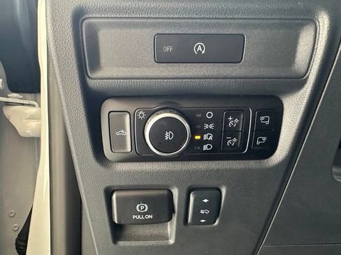 Certified 2025 Ford F150 Lariat AWD/4WD image 27