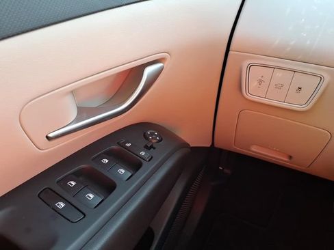 Used 2023 Hyundai Tucson SEL FWD image 20