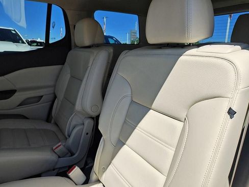 Used 2023 GMC Acadia Denali w/ LPO, Floor Liner Package FWD image 28