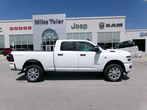 New 2026 RAM 2500 Big Horn image 5