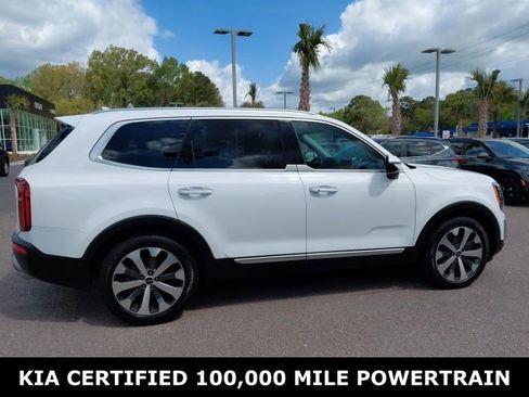 Certified 2022 Kia Telluride S image 4