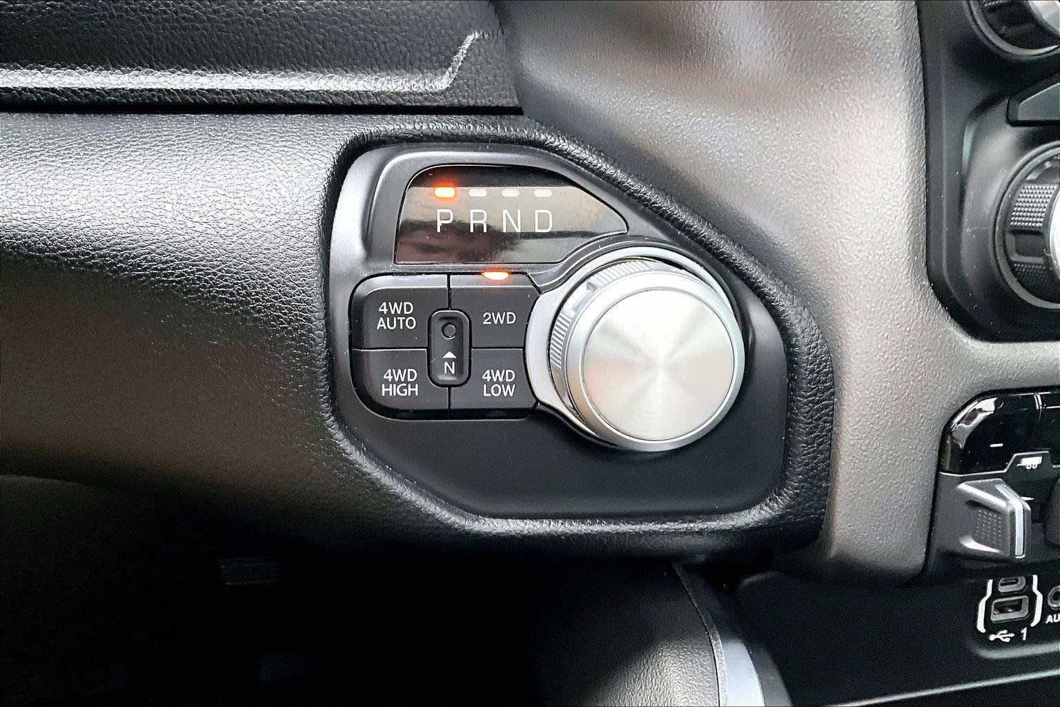 Used 2020 RAM 1500 Laramie w/ Sport Appearance Package AWD/4WD image 17