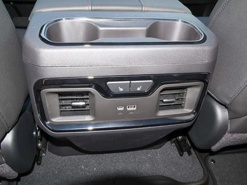 New 2026 GMC Sierra 1500 AT4 w/ AT4 Premium Package AWD/4WD image 10