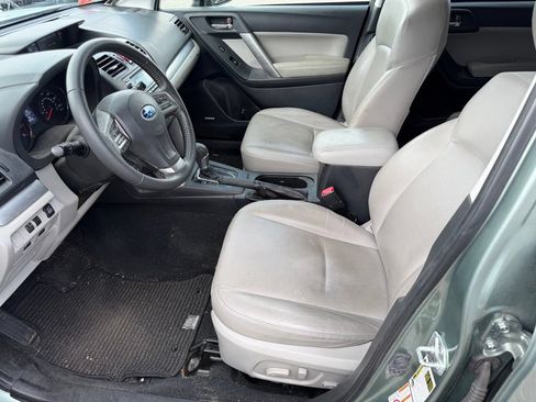 Used 2015 Subaru Forester 2.5i Touring w/ Protection Package #2 AWD/4WD image 25