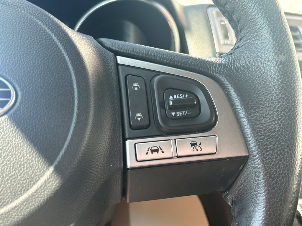 Used 2017 Subaru Outback 3.6R Limited AWD/4WD image 22