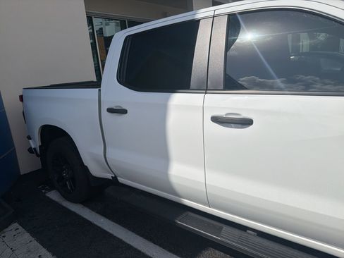 Used 2022 Chevrolet Silverado 1500 Custom image 13