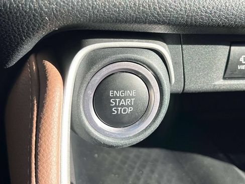 Used 2024 Toyota Grand Highlander AWD image 13