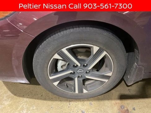 Certified 2024 Nissan Sentra SV image 7