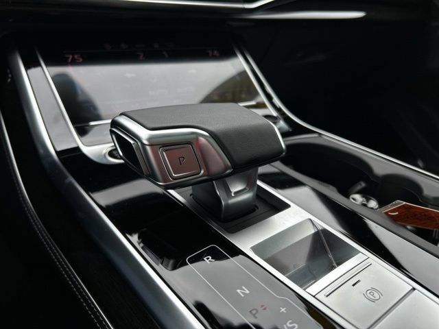 Used 2026 Audi Q7 3.0T Premium Plus w/ Premium Plus Package AWD/4WD image 50