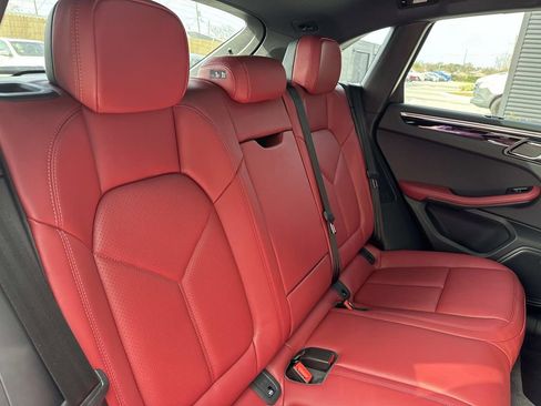 New 2026 Porsche Macan S image 14