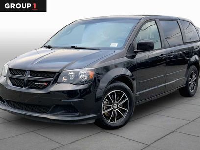 Used 2015 Dodge Grand Caravan SE