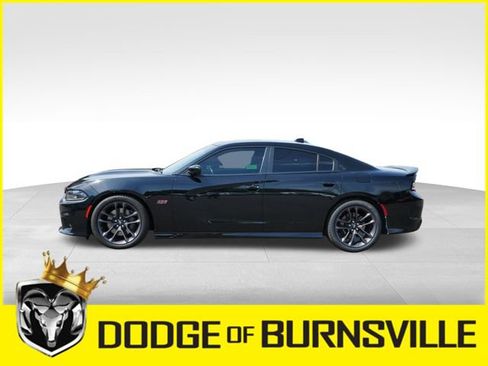 Used 2022 Dodge Charger Scat Pack w/ Plus Group RWD image 4