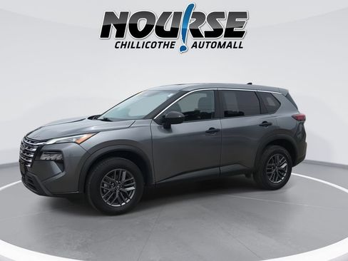 Used 2024 Nissan Rogue S FWD image 4