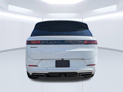 Used 2024 Land Rover Range Rover Sport Dynamic SE image 5