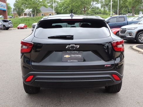 New 2026 Chevrolet Trax RS w/ Sunroof Package FWD image 30