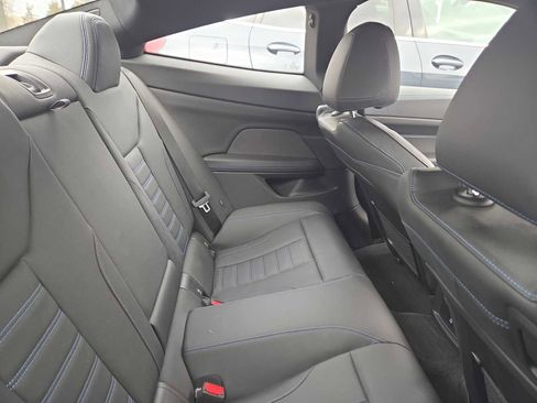 Used 2021 BMW 440i xDrive Coupe w/ Premium Package image 14