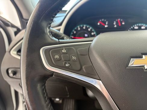 Used 2021 Chevrolet Malibu RS FWD image 4
