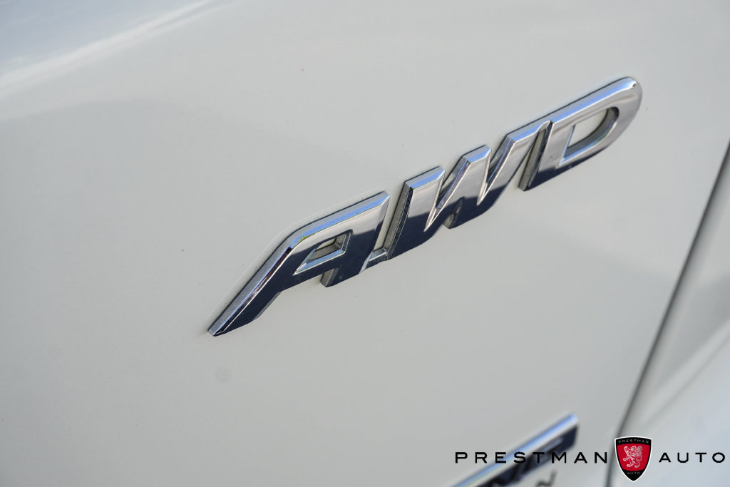Used 2020 Honda CR-V Touring image 4