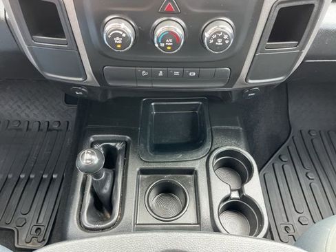 Used 2018 RAM 2500 Tradesman w/ Chrome Appearance Group AWD/4WD image 36