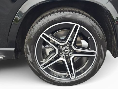 Used 2026 Mercedes-Benz GLS 450 4MATIC image 21