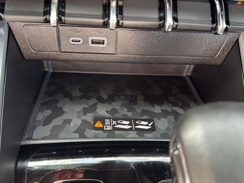 Used 2023 Chevrolet Colorado Z71 w/ Z71 Convenience Package 2 image 14