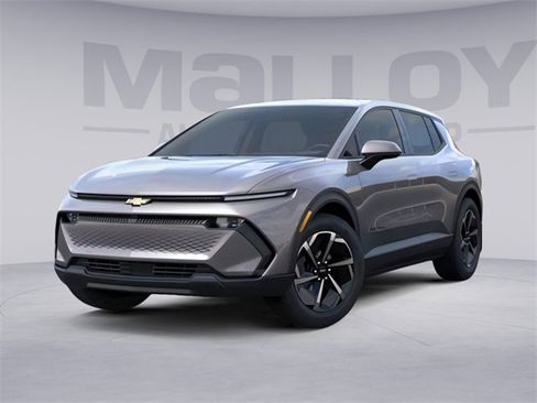 New 2026 Chevrolet Equinox EV LT image 8