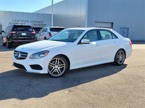Used 2015 Mercedes-Benz E 350 4MATIC Sedan image 1