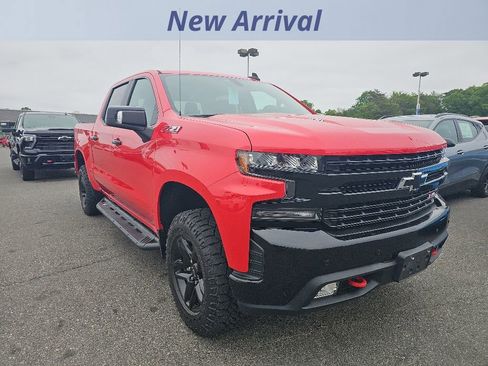 Used 2020 Chevrolet Silverado 1500 LT Trail Boss AWD/4WD image 2