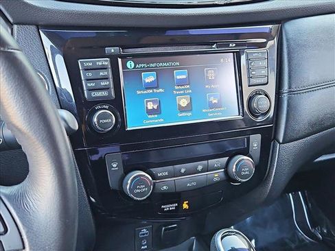 Used 2017 Nissan Rogue SL AWD/4WD image 15