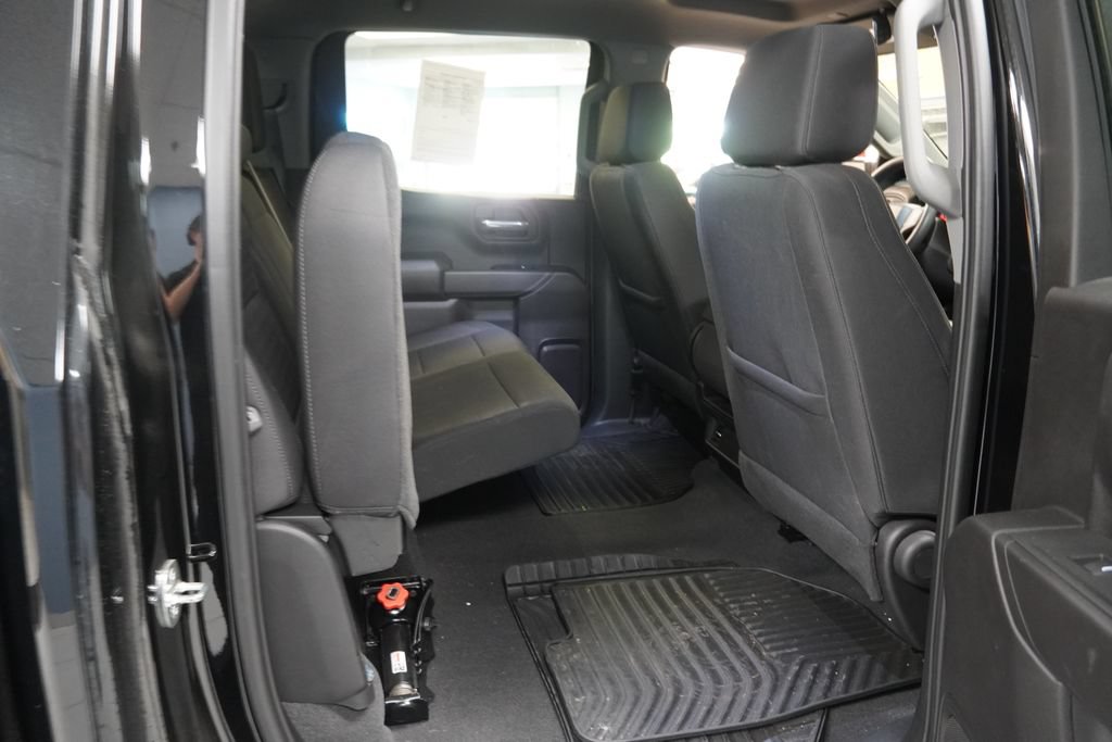 Used 2023 Chevrolet Silverado 1500 Custom Trail Boss w/ 2.7L Blackout Package AWD/4WD image 20