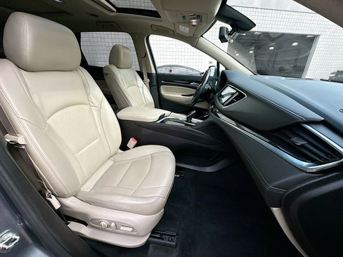 Used 2019 Buick Enclave Premium w/ Experience Buick Package image 34