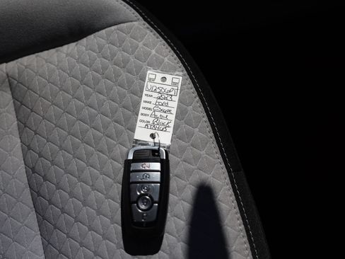 Certified 2023 Ford Escape Active AWD/4WD image 33