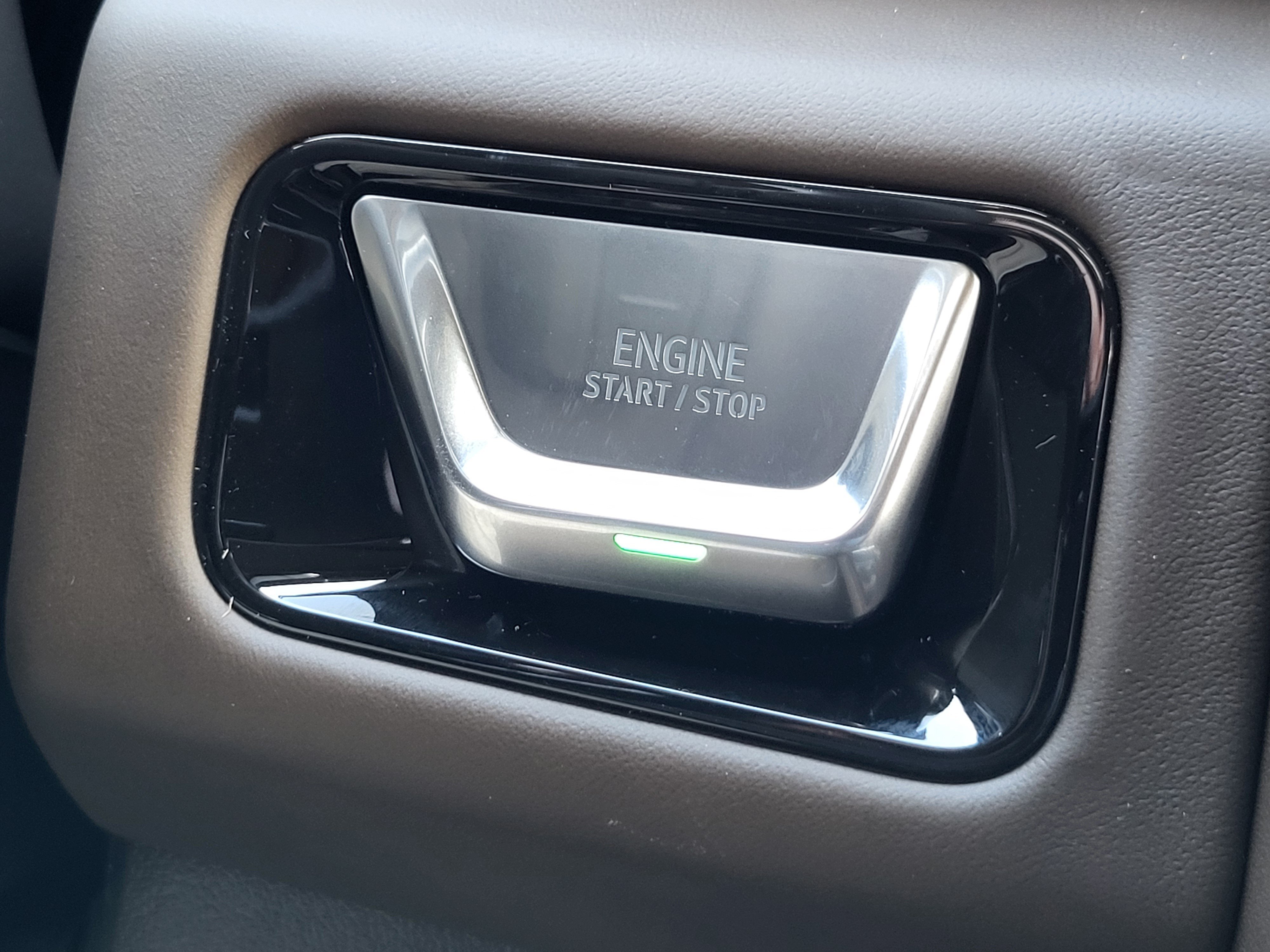 New 2027 GMC Yukon XL Denali Ultimate AWD/4WD image 21
