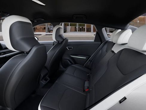 New 2026 Kia K4 GT-Line Turbo FWD image 18