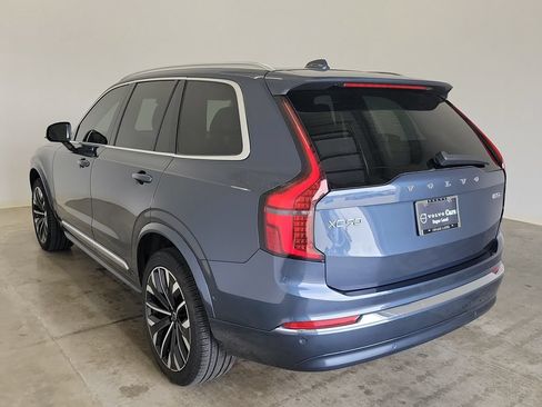 Used 2025 Volvo XC90 B5 Plus AWD/4WD image 7