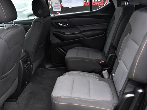 Used 2019 Chevrolet Traverse LT w/ LPO, Floor Liner Package image 35