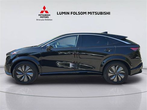 Used 2024 Nissan Ariya FWD image 2