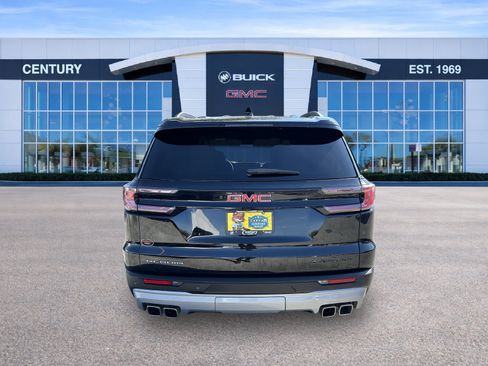 Used 2024 GMC Acadia Elevation image 5