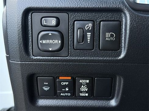 Used 2020 Toyota 4Runner Limited image 24