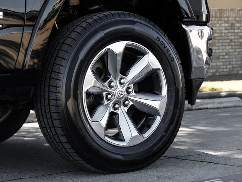 Used 2022 RAM 1500 Limited image 72