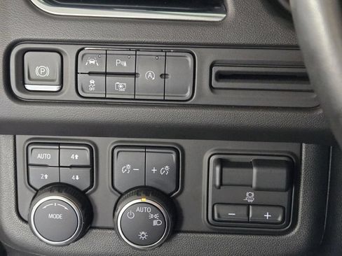 Certified 2024 Chevrolet Tahoe RST w/ Sport Performance Package AWD/4WD image 35