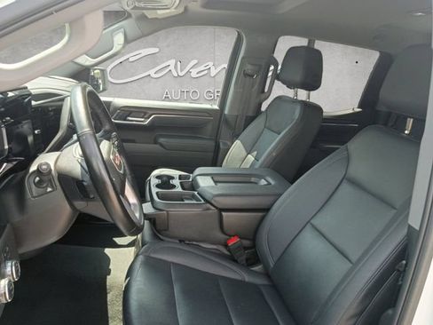 Used 2025 GMC Sierra 1500 SLT RWD image 19