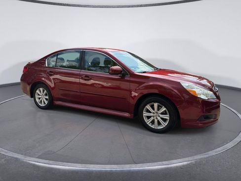 Used 2011 Subaru Legacy 2.5i Premium AWD/4WD image 5