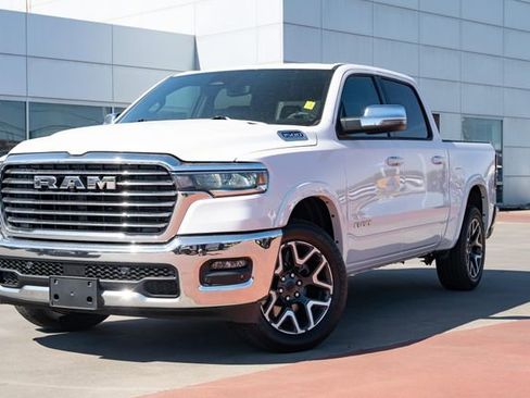 Used 2026 RAM 1500 Laramie AWD/4WD image 2