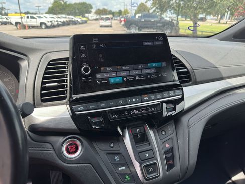 Used 2025 Honda Odyssey Sport-L image 31