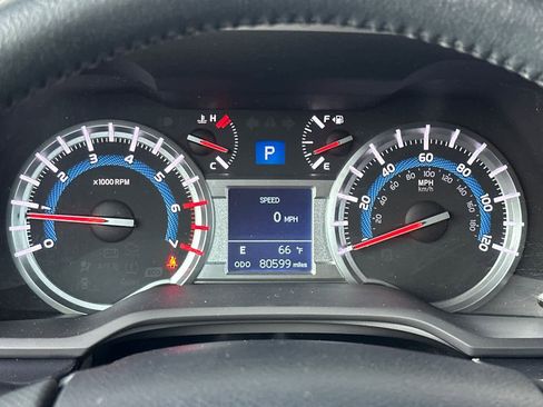 Used 2019 Toyota 4Runner SR5 Premium AWD/4WD image 24