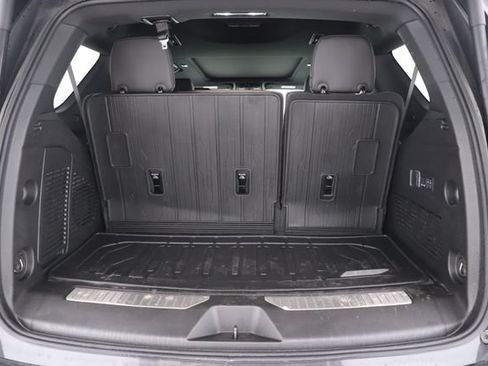Used 2025 GMC Yukon Denali Ultimate w/ LPO, Floor Liner Package AWD/4WD image 34