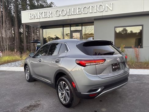 Used 2023 Buick Envision Essence image 9