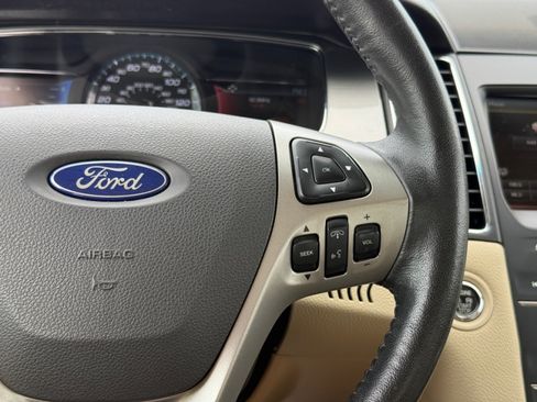 Used 2015 Ford Taurus SEL w/ Equipment Group 201A AWD/4WD image 21